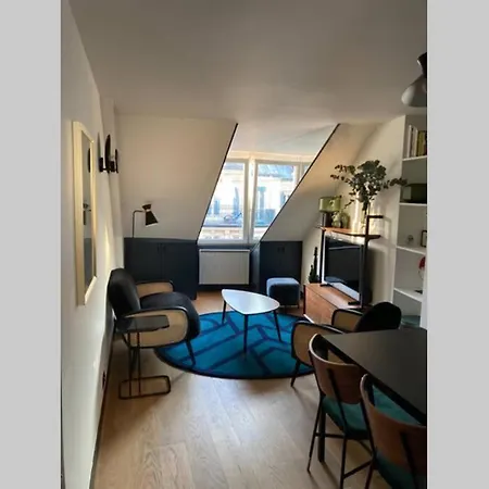 Joli Cocon Tout Confort A Paris Montmartre Paris